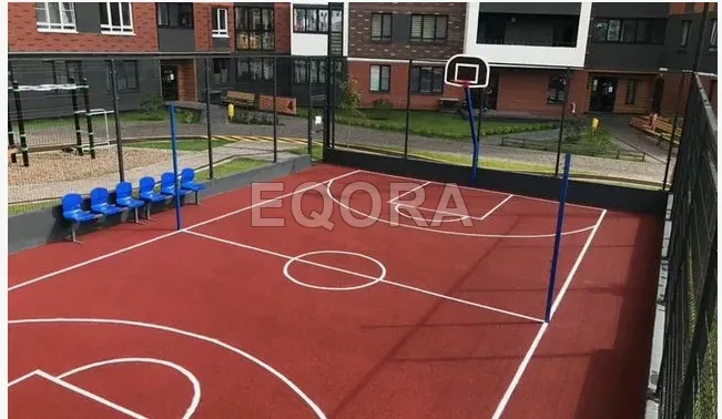 Бесшовное покрытие из резиновой крошки для баскетбольной площадки в Касли